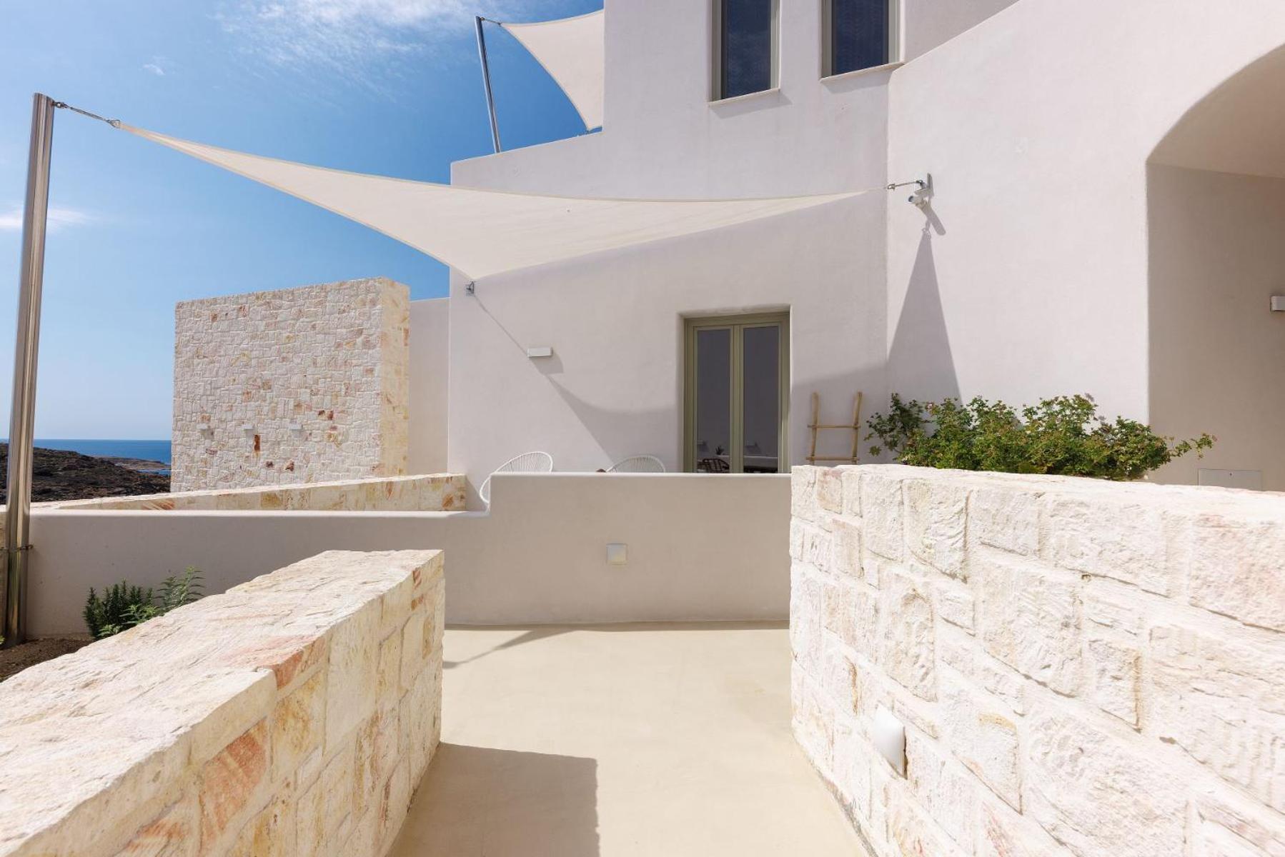 Anemolethe Aparthotel Kimolos Exterior photo